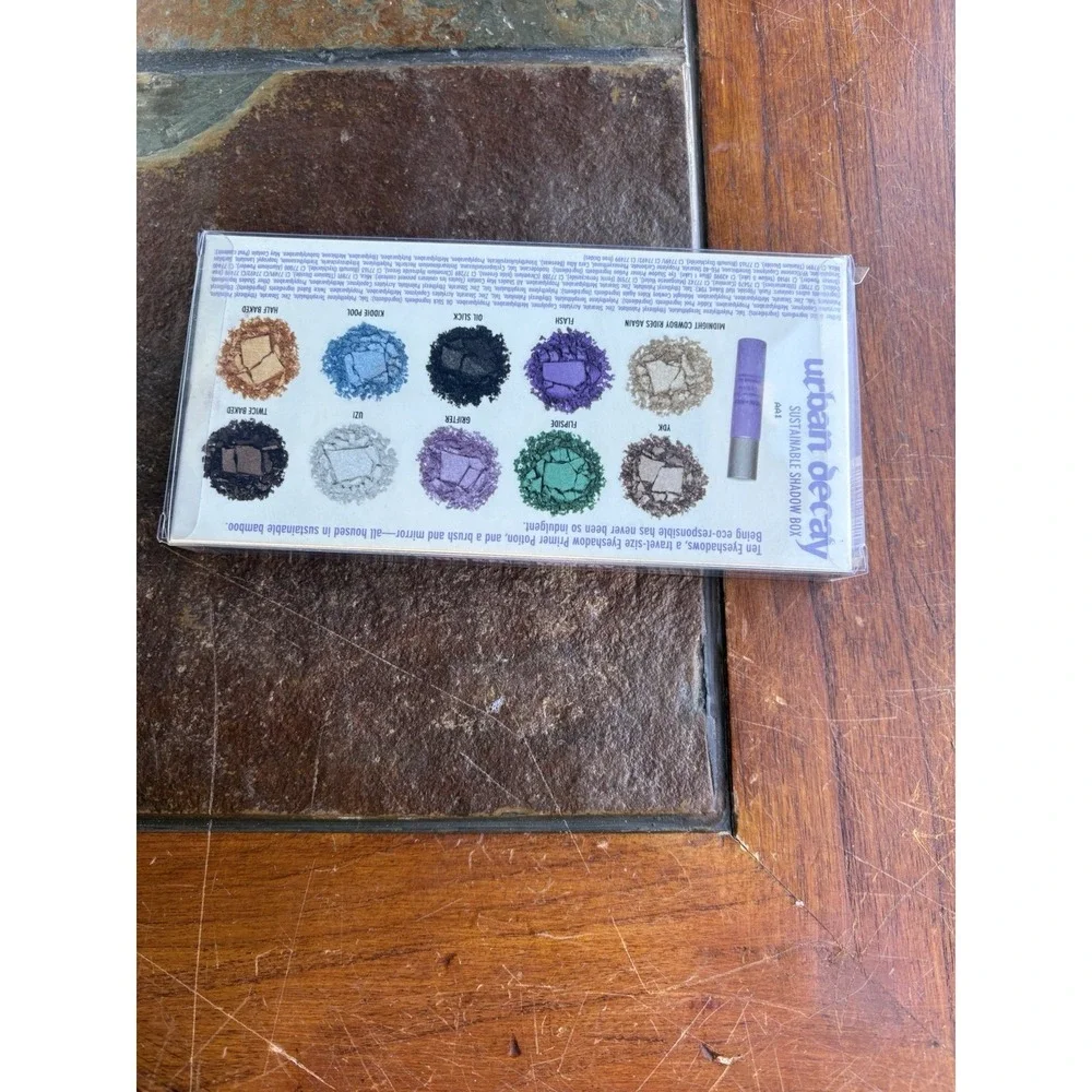 Urban Decay Sustainable‎ Eye Shadow Collection Palette - Discontinued